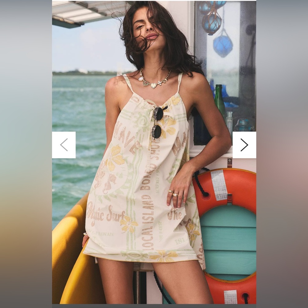 Urban outfitters BDG Eva Tie-Front Ruched Strap
Trapeze Mini Dress sz m NWT